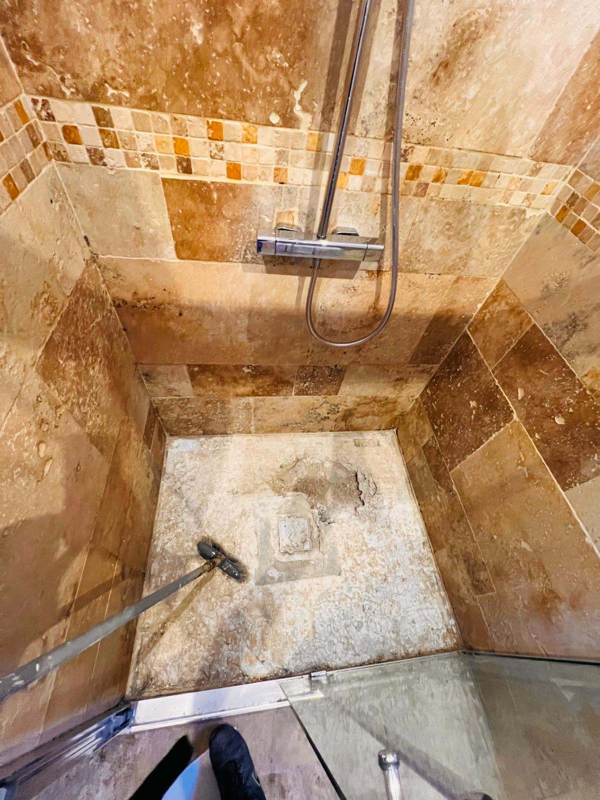 Pose de carrelage travertin - Avant travaux